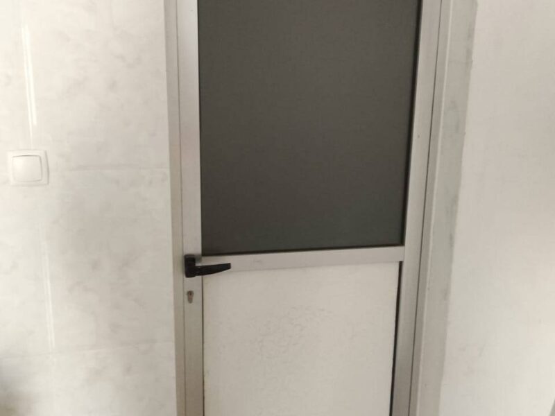 Arrenda se - Salão de Beleza já equipado