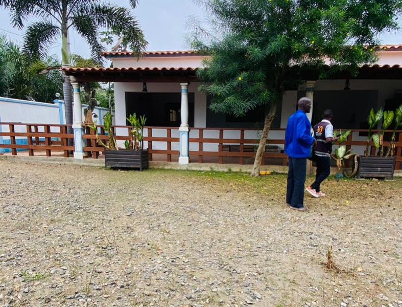 VENDA DE UM COMPLEXO RESIDENCIAL